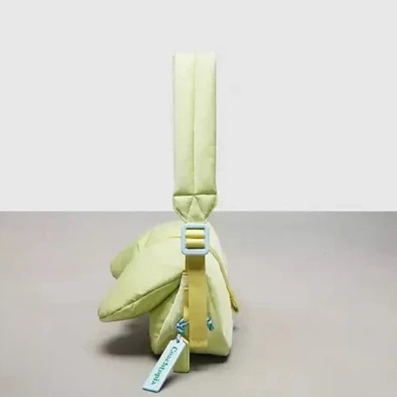 SOLD!! Coach Coachtopia Light Green Shoulder Bag/crossbody - Picture 3 of 8